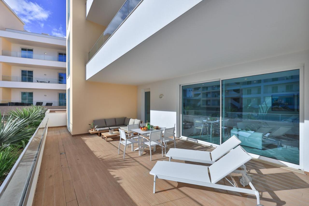 Adega Marina - Pool View Lagos